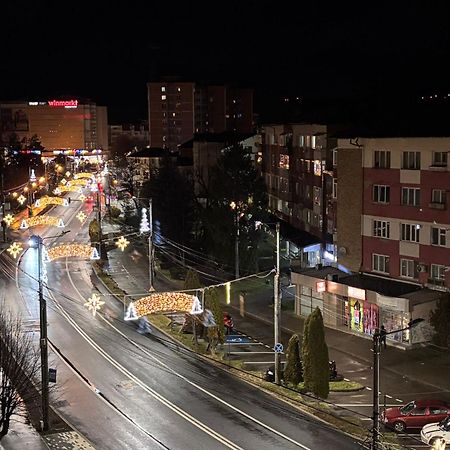 Rg Garsoniera Central Piatra Neamţ Esterno foto